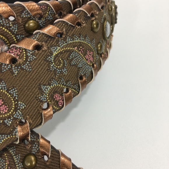 Faux Leather Rhinestone Embellished Paisley Belt - Picture 5 of 8